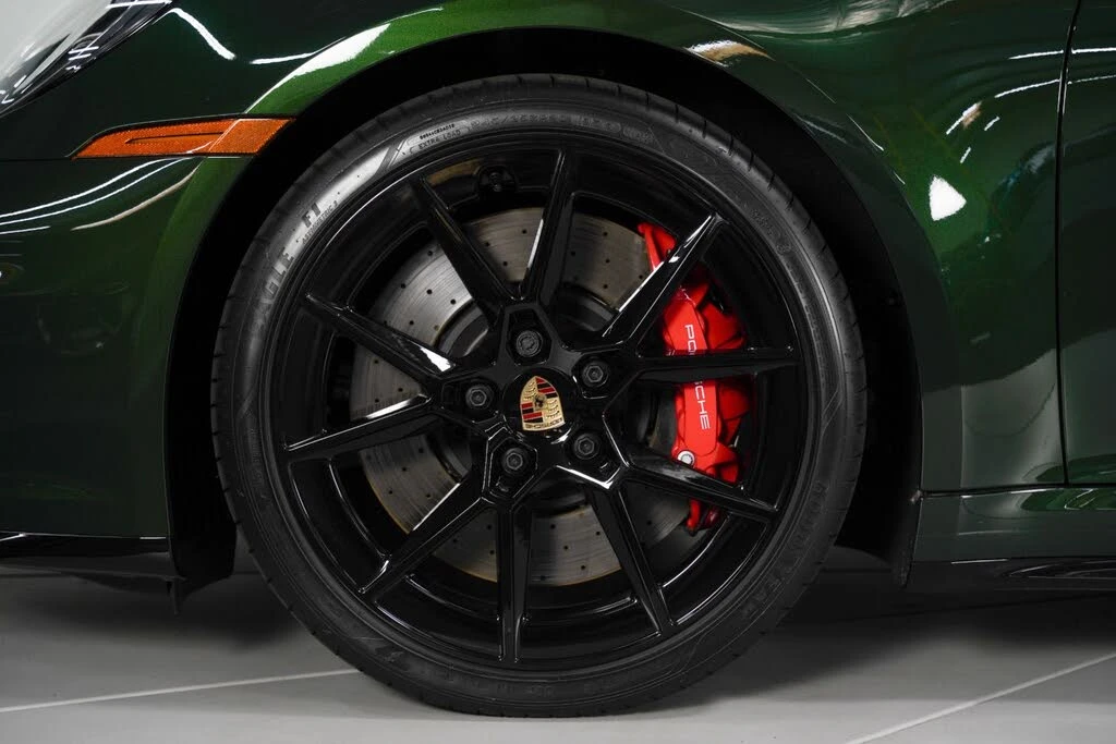 2026 Porsche 992 Targa 4 & 4S - Image 18 of 31