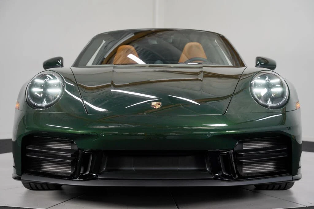 2026 Porsche 992 Targa 4 & 4S - Image 15 of 31