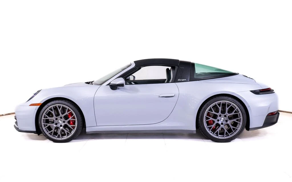 2026 Porsche 992 Targa 4 & 4S - Image 3 of 24