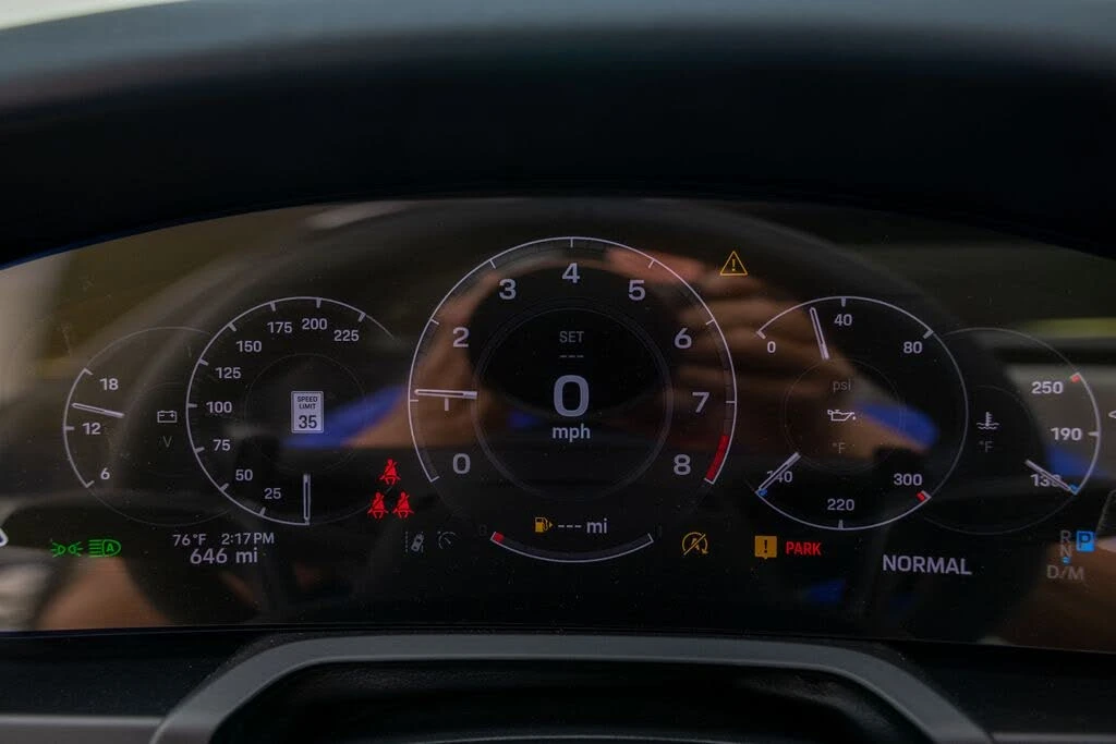 2026 Porsche 992 Targa 4 & 4S - Image 30 of 31
