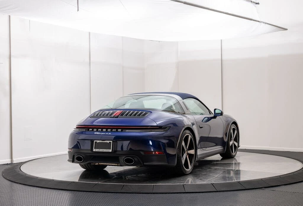 2026 Porsche 992 Targa 4 & 4S - Image 9 of 31
