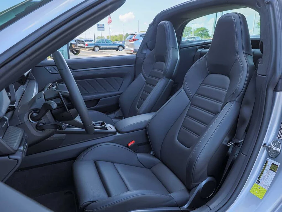 2026 Porsche 992 Targa 4 & 4S - Image 4 of 31