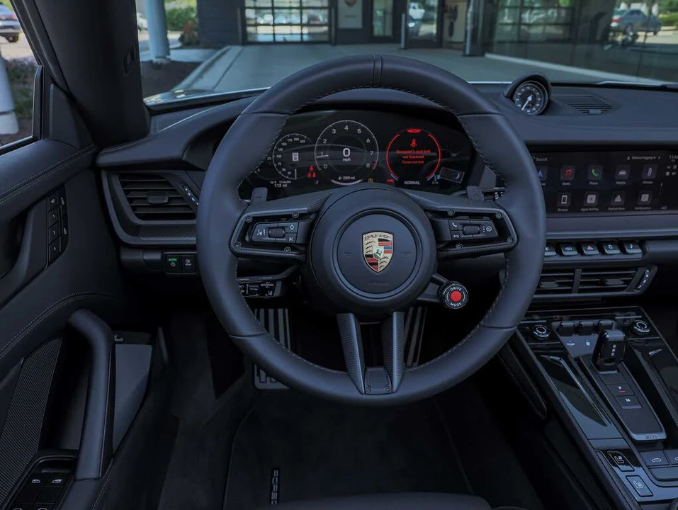 2026 Porsche 992 Targa 4 & 4S - Image 5 of 31