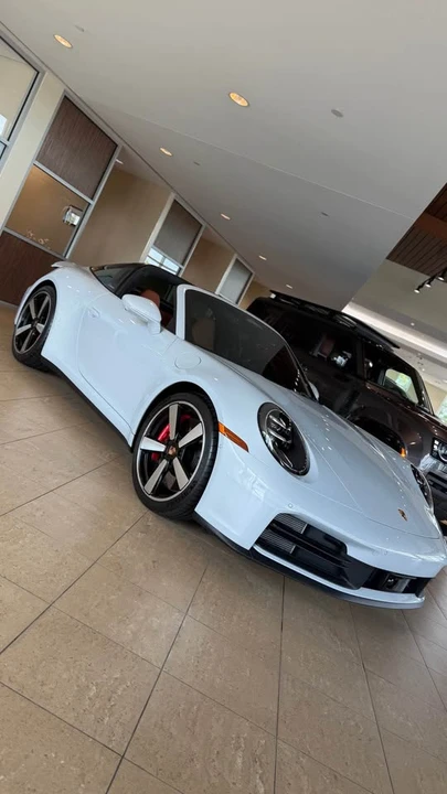 2026 Porsche 992 Targa 4 & 4S - Image 2 of 7