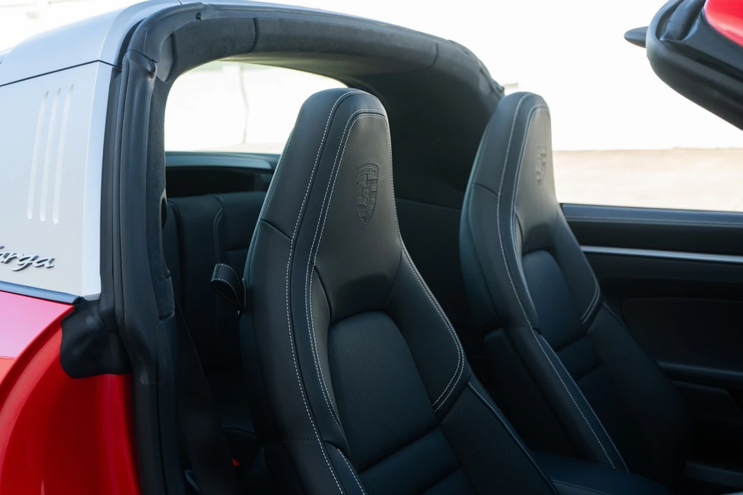 2026 Porsche - Image 24 of 31