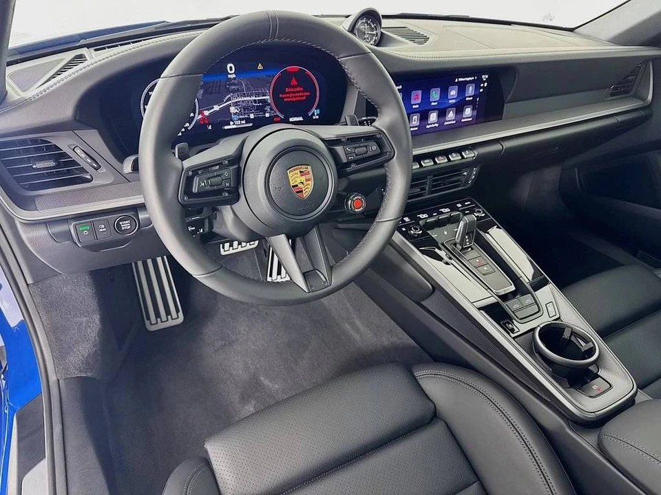 2026 Porsche 992 Targa 4 & 4S - Image 4 of 5