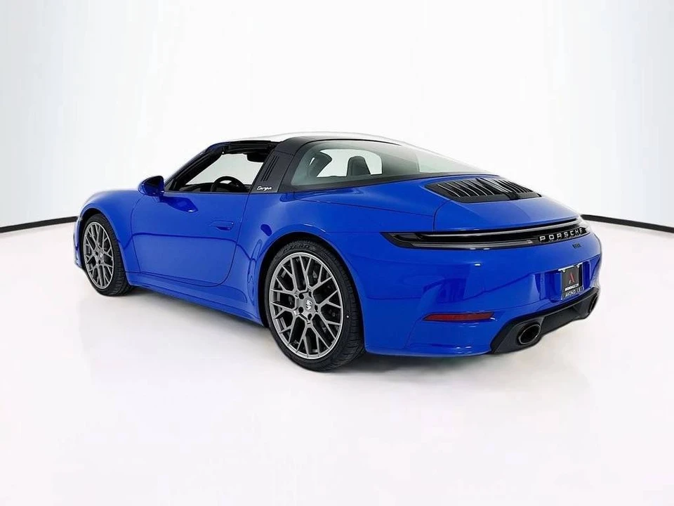 2026 Porsche 992 Targa 4 & 4S - Image 3 of 5