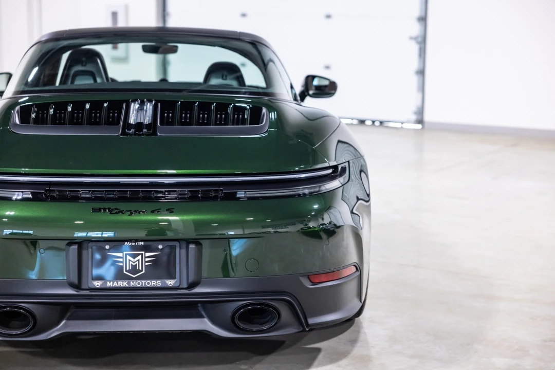 2026 Porsche 992 Targa 4 & 4S - Image 13 of 31