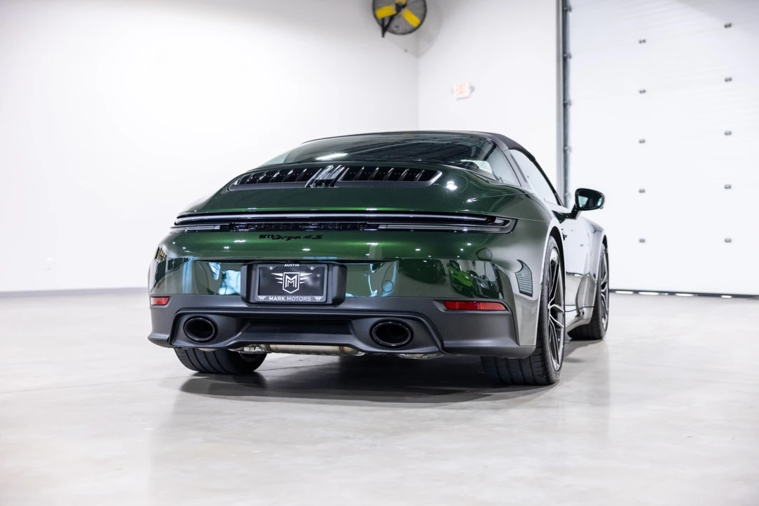 2026 Porsche 992 Targa 4 & 4S - Image 4 of 31