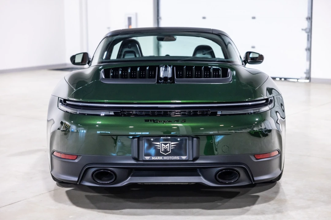 2026 Porsche 992 Targa 4 & 4S - Image 8 of 31