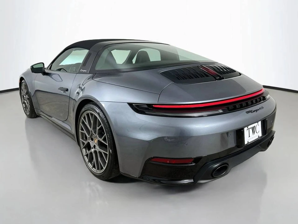 2026 Porsche 992 Targa 4 & 4S - Image 3 of 4