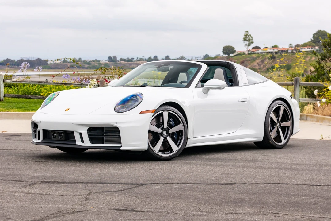 2026 Porsche 992 Targa 4 & 4S - Image 2 of 31