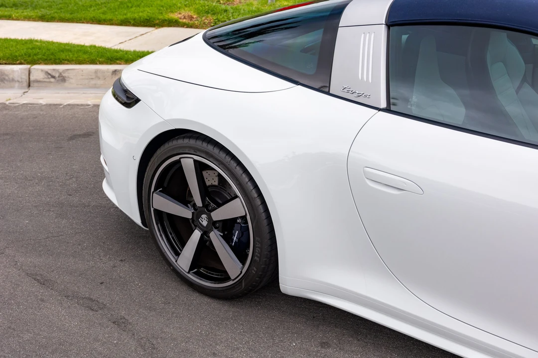 2026 Porsche 992 Targa 4 & 4S - Image 30 of 31