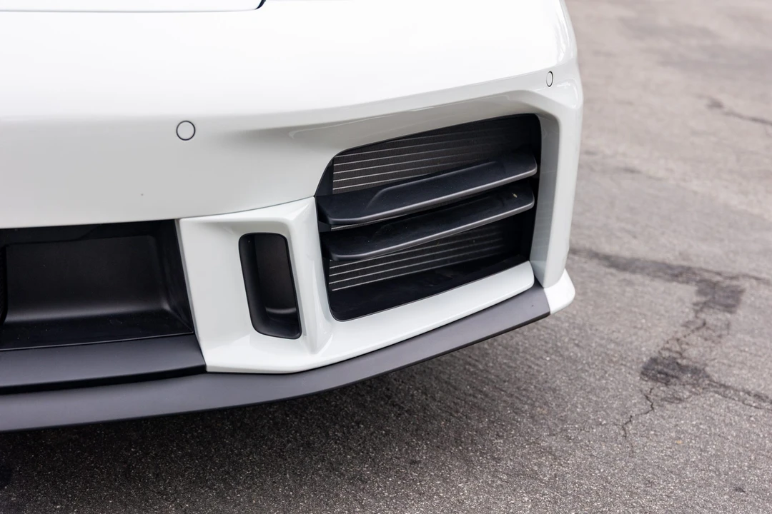 2026 Porsche 992 Targa 4 & 4S - Image 27 of 31