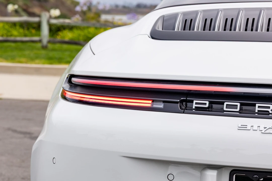2026 Porsche 992 Targa 4 & 4S - Image 20 of 31