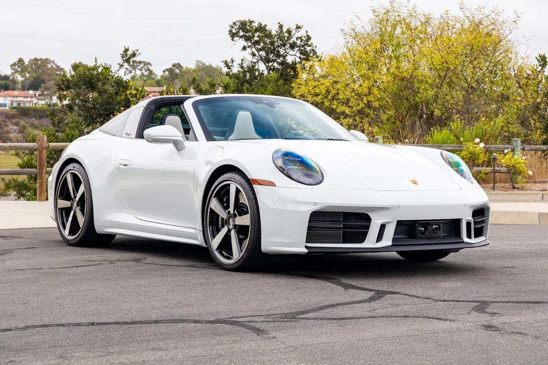 2026 Porsche 992 Targa 4 & 4S - Image 5 of 31