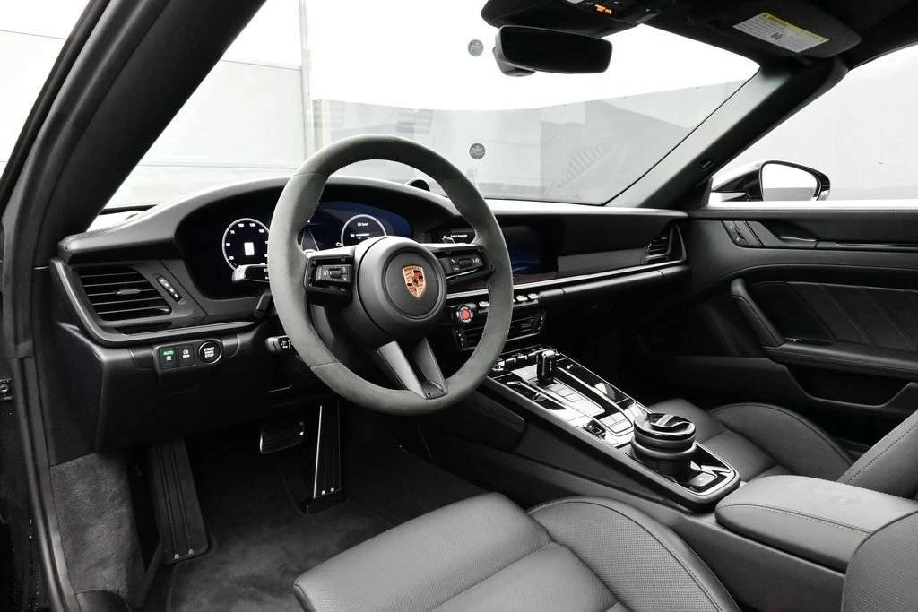 2026 Porsche 992 Targa 4 & 4S - Image 4 of 4