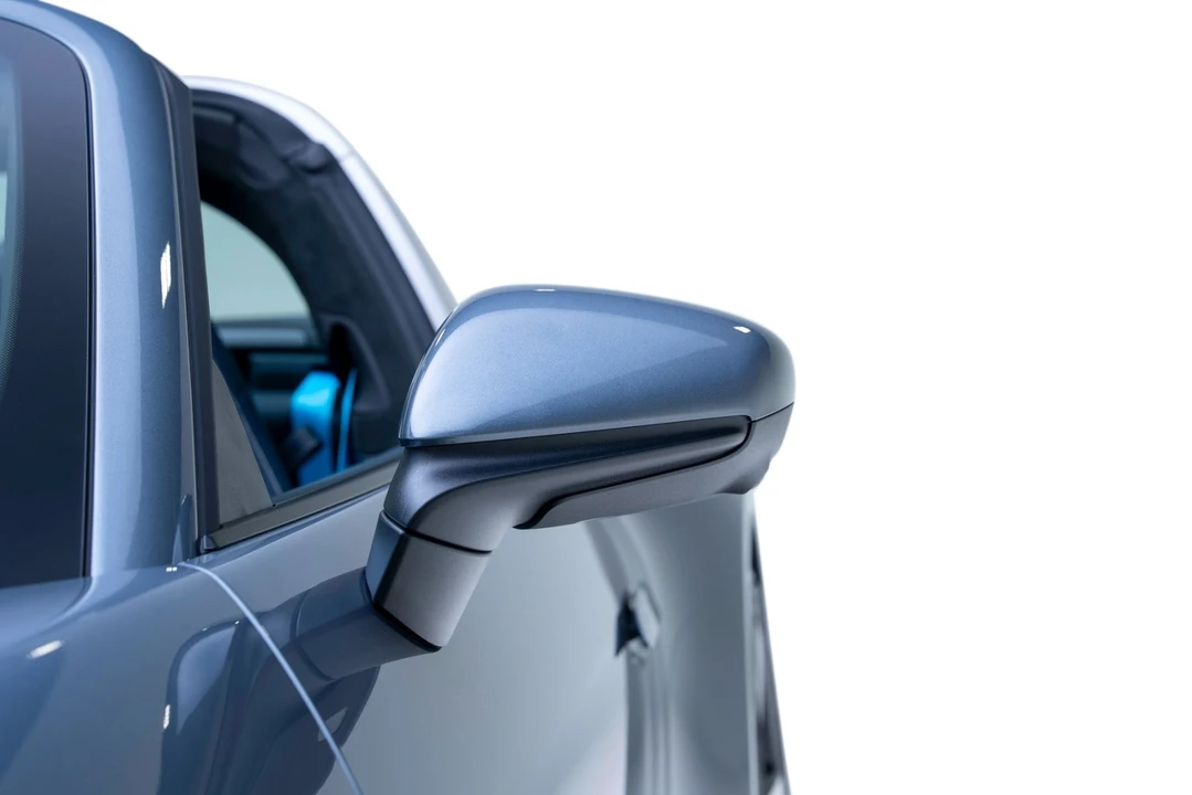 2026 Porsche 992 Targa 4 & 4S - Image 19 of 31
