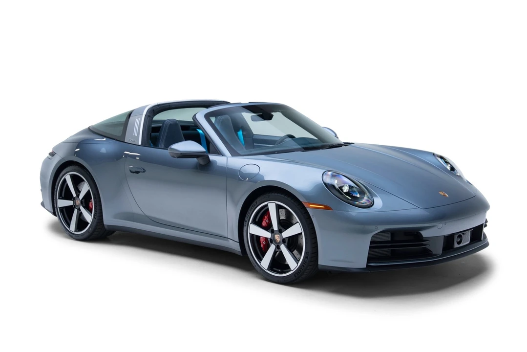 2026 Porsche 992 Targa 4 & 4S - Image 12 of 31