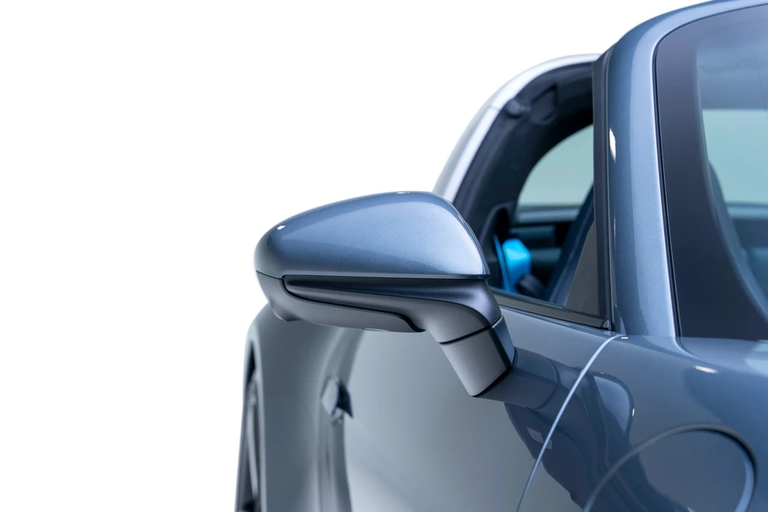 2026 Porsche 992 Targa 4 & 4S - Image 20 of 31