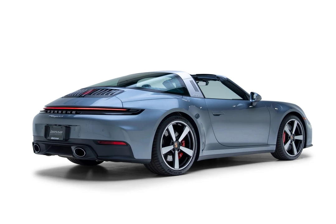 2026 Porsche 992 Targa 4 & 4S - Image 23 of 31