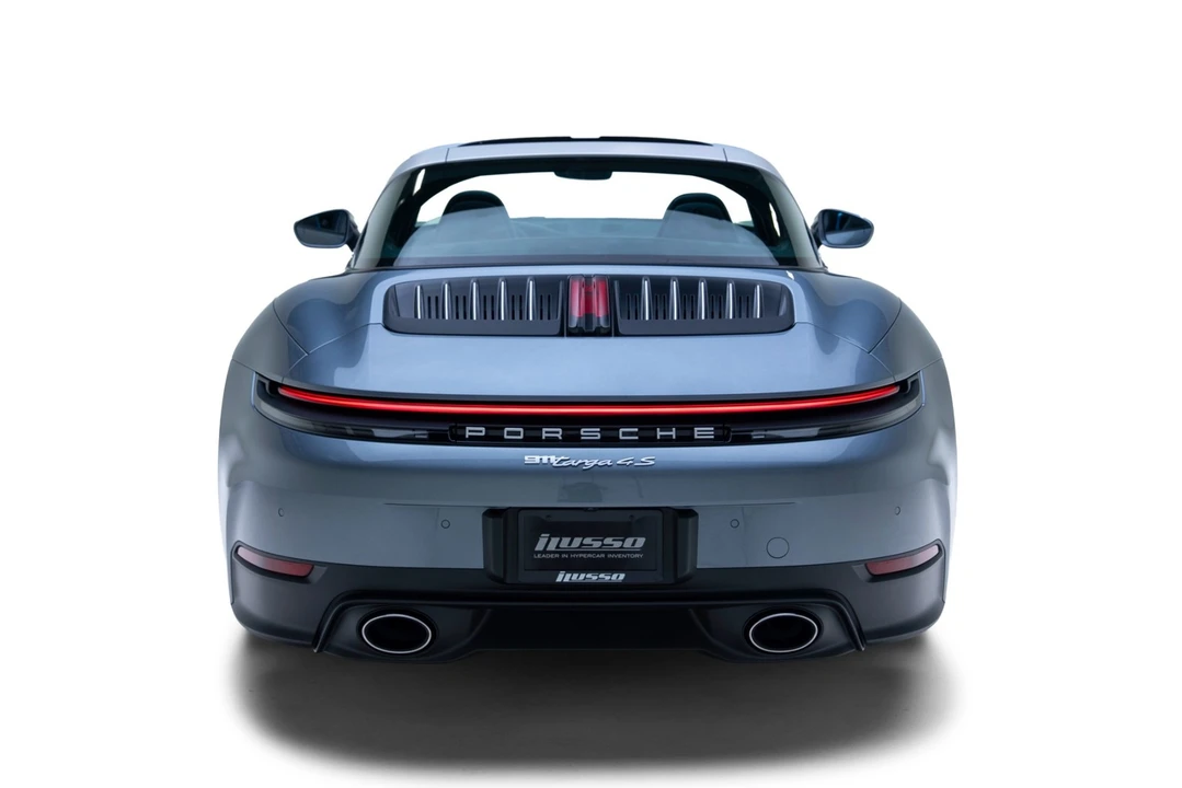 2026 Porsche 992 Targa 4 & 4S - Image 26 of 31
