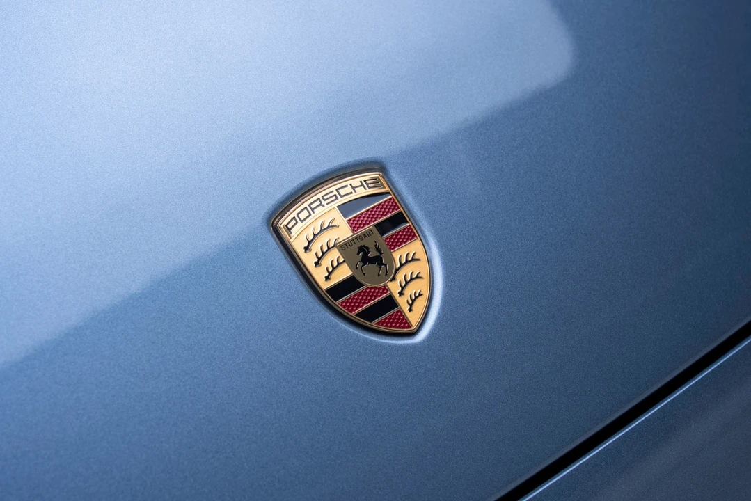 2026 Porsche 992 Targa 4 & 4S - Image 18 of 31