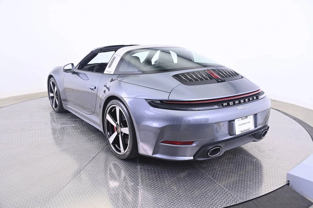 2026 Porsche 992 Targa 4 & 4S - Image 3 of 4