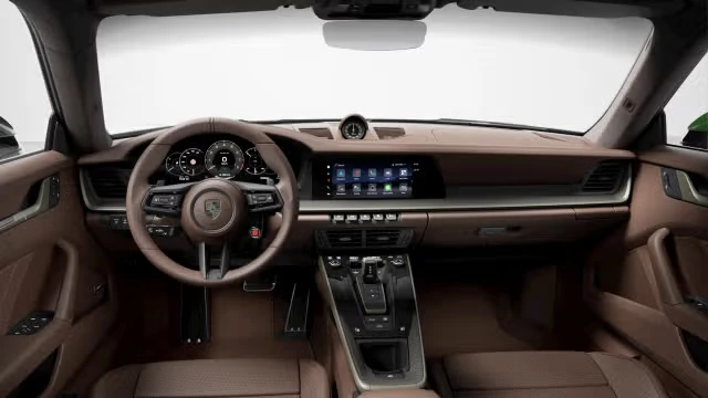 2026 Porsche 911 - Image 26 of 30