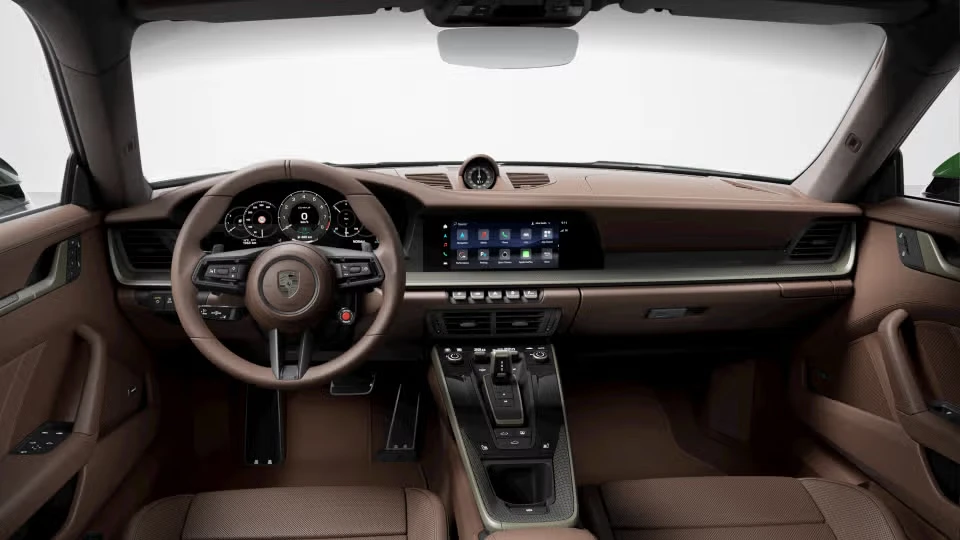 2026 Porsche 911 - Image 27 of 30