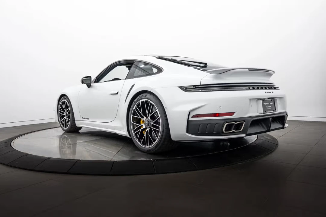 2026 Porsche 992 Turbo S - Image 20 of 31