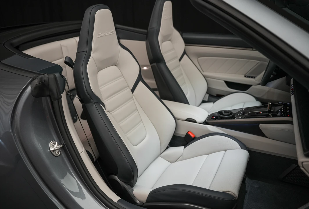 2026 Porsche 992 Turbo S - Image 25 of 31