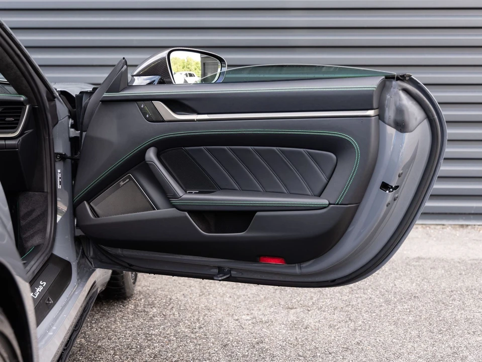 2026 Porsche 992 Turbo S - Image 29 of 31
