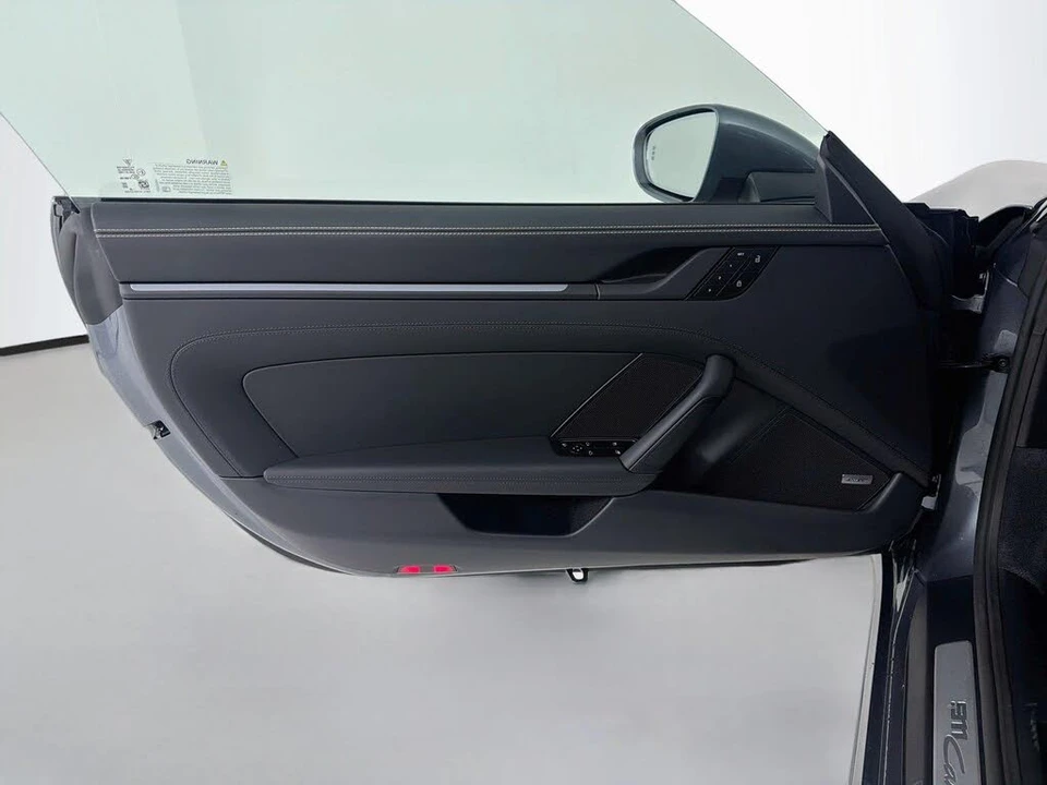 2026 Porsche 992 Carrera - Image 7 of 31