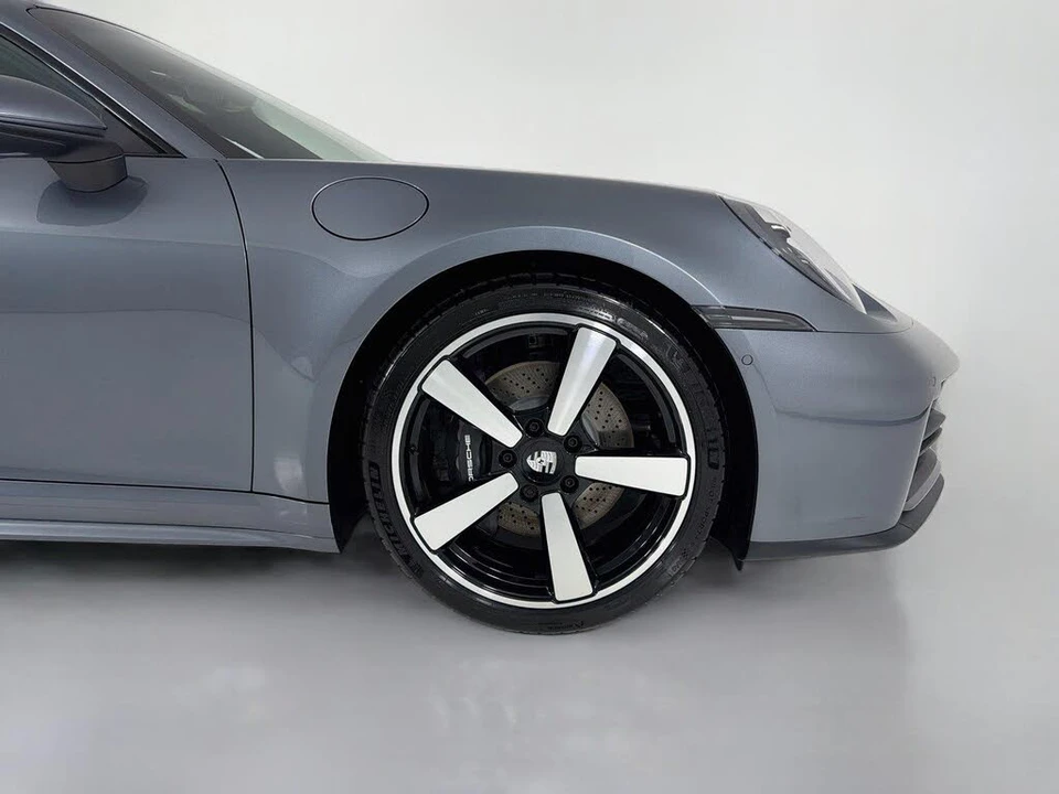 2026 Porsche 992 Carrera - Image 28 of 31