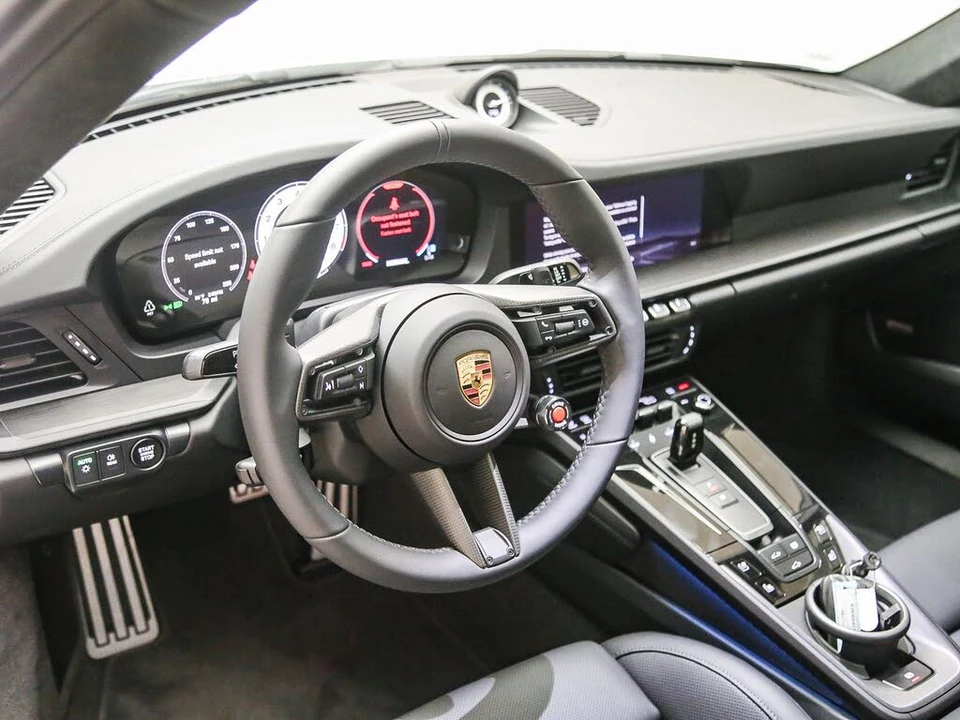 2026 Porsche 992 Carrera - Image 19 of 31
