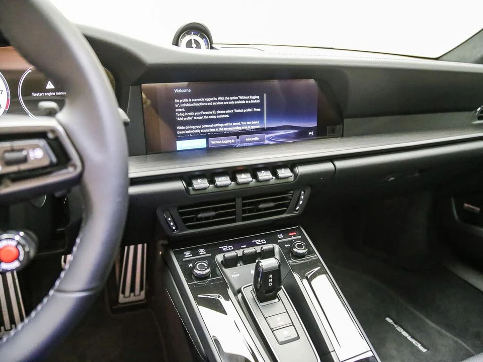 2026 Porsche 992 Carrera - Image 16 of 31