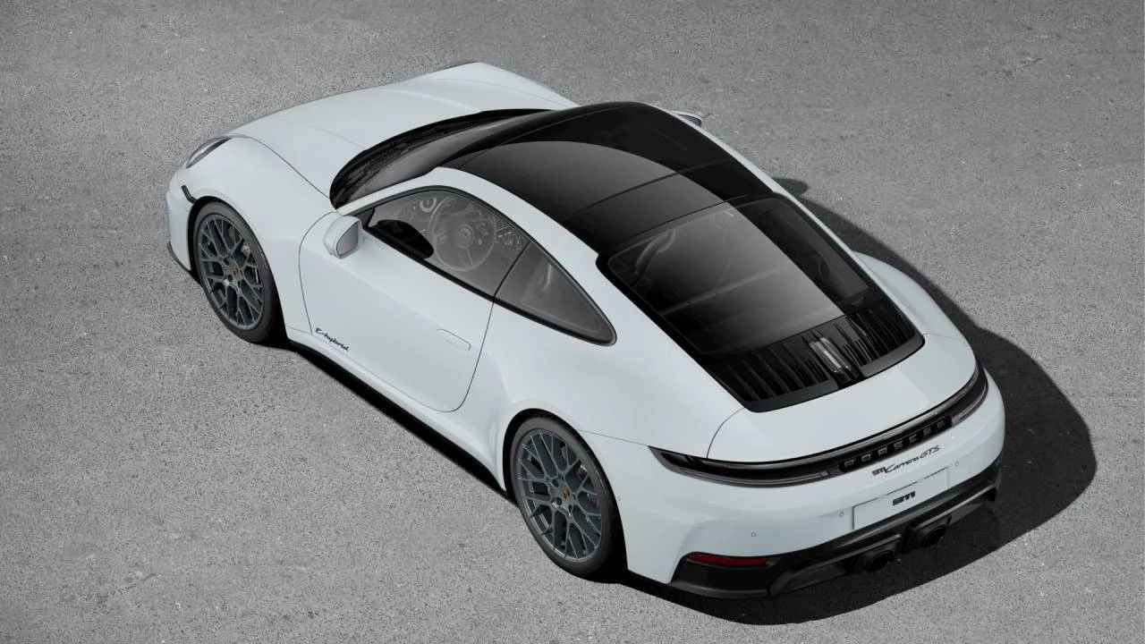 2026 Porsche 911 - Image 4 of 10