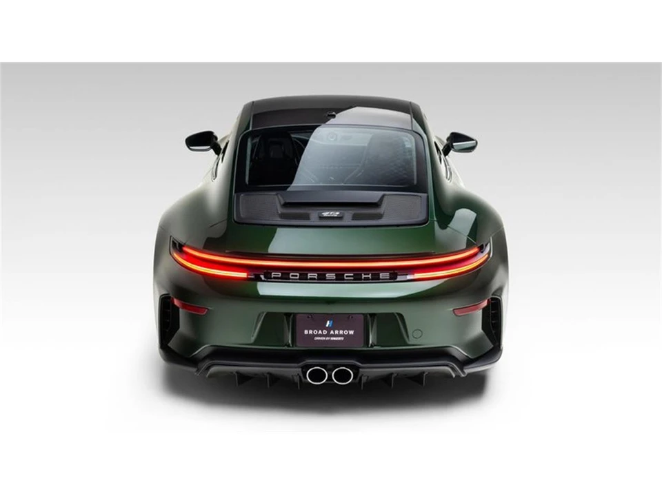 2026 Porsche 992 Carrera - Image 5 of 31