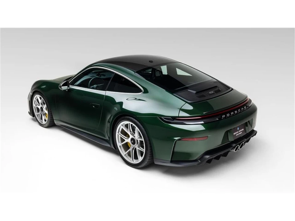 2026 Porsche 992 Carrera - Image 2 of 31
