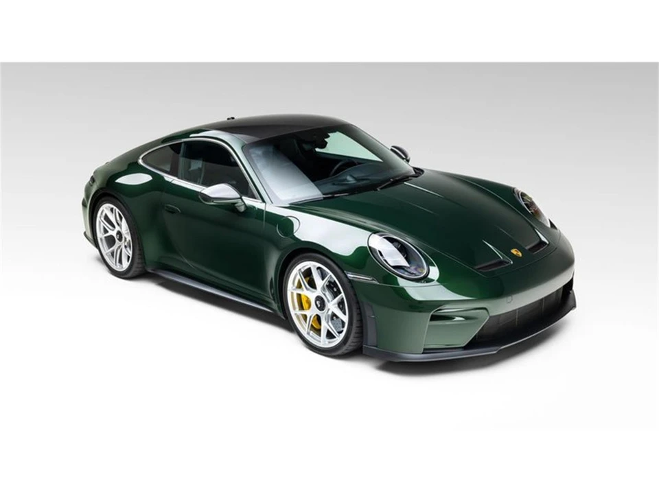 2026 Porsche 992 Carrera - Image 15 of 31