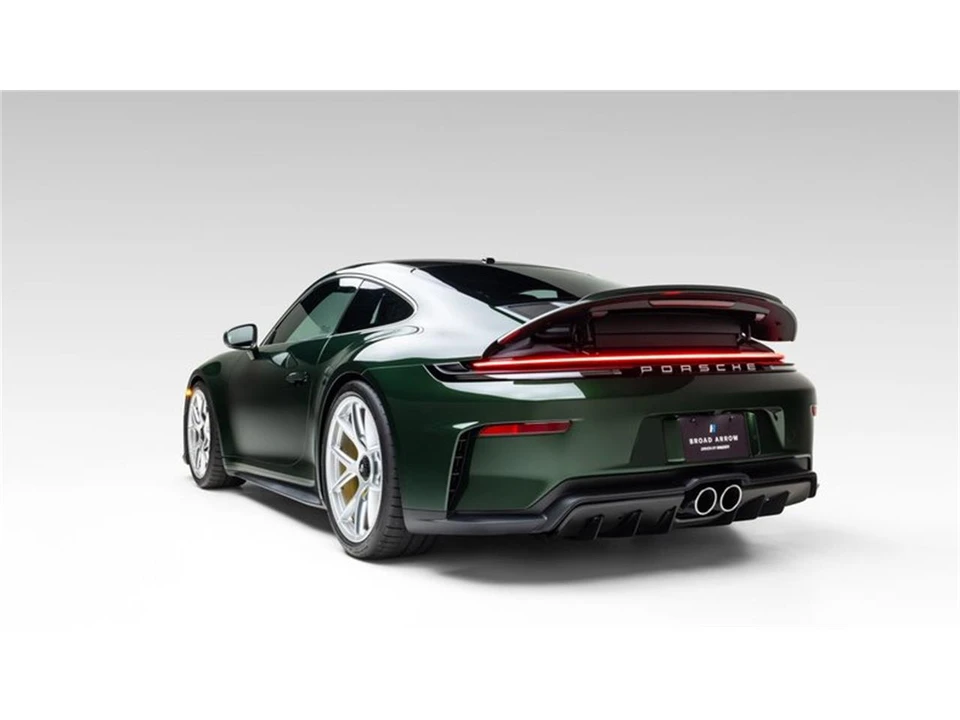 2026 Porsche 992 Carrera - Image 20 of 31