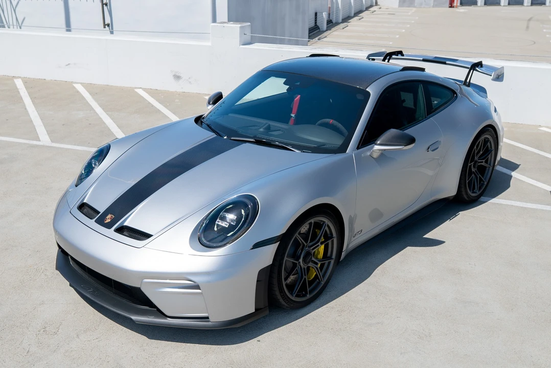 2026 Porsche 911 - Image 10 of 31