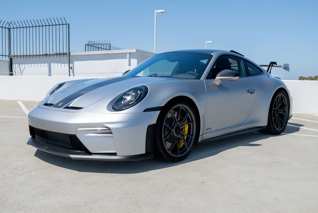 2026 Porsche 911 - Image 9 of 31