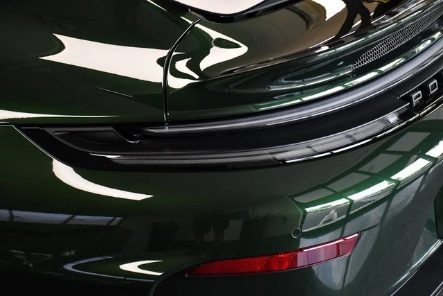 2026 Porsche 911 - Image 16 of 31