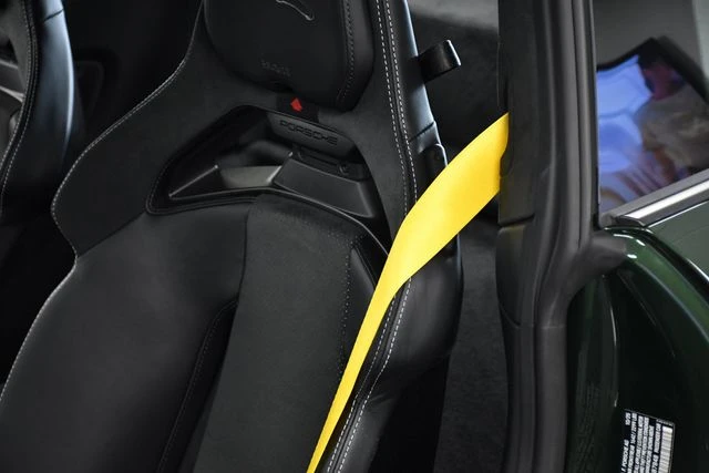 2026 Porsche 911 - Image 24 of 31