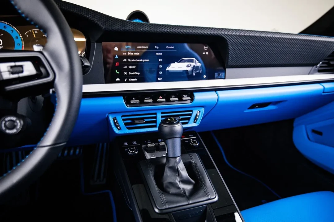 2026 Porsche 911 - Image 20 of 30