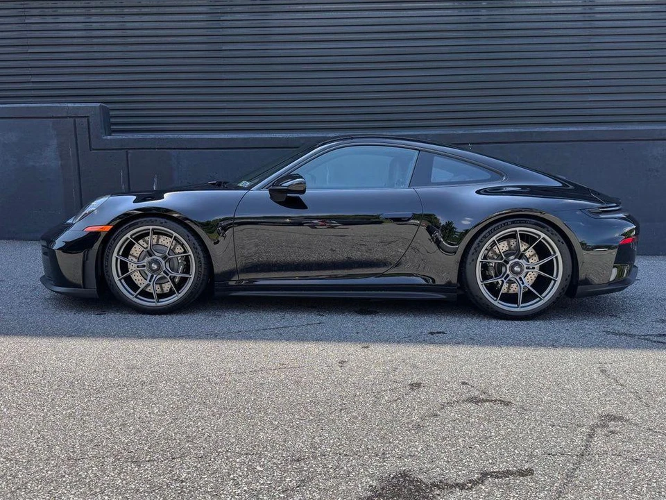 2026 Porsche 911 - Image 2 of 27