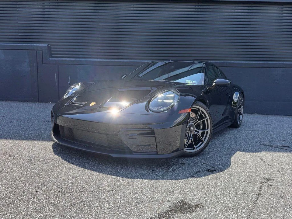 2026 Porsche 911 - Image 4 of 27
