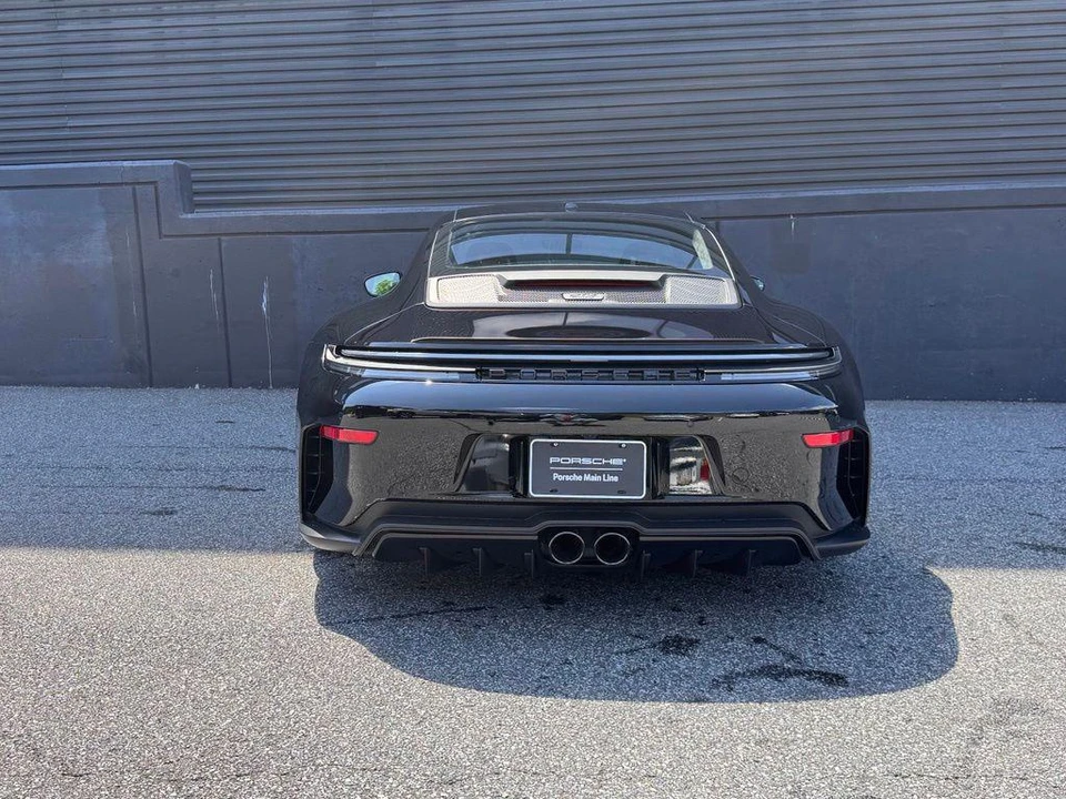 2026 Porsche 911 - Image 7 of 27